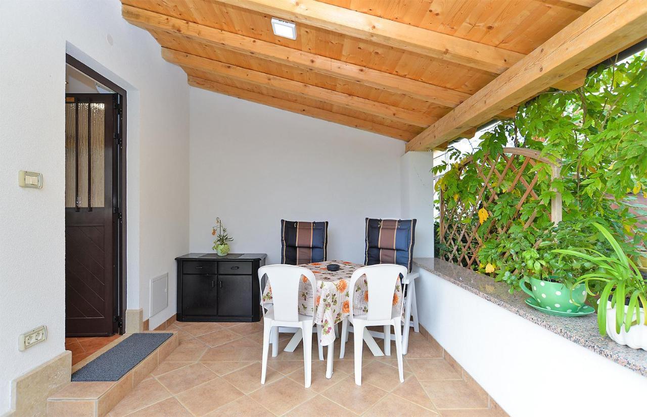 Apartment Snjezana 1064 Rovinj Exterior photo